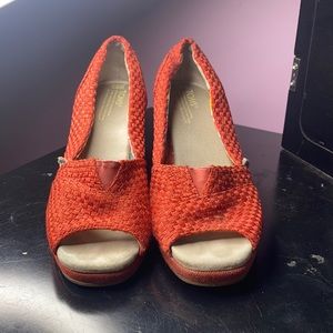 Red Toms wedges
